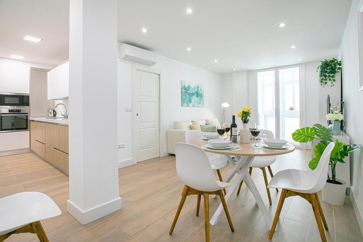 -malagasunapts-citycentre Private Patio * Màlaga