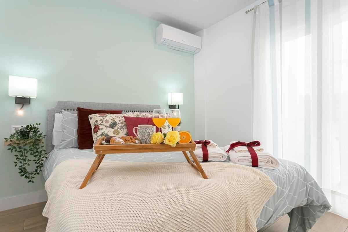 Appartamento -malagasunapts-citycentre Private Patio
