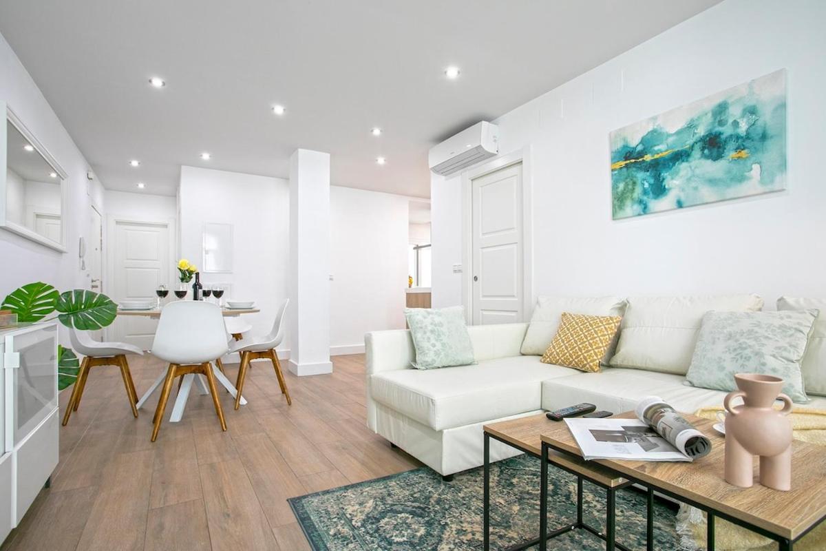 -malagasunapts-citycentre Private Patio Malaga